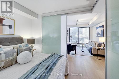 524 - 111 Bathurst Street, Toronto, ON - Indoor Photo Showing Bedroom