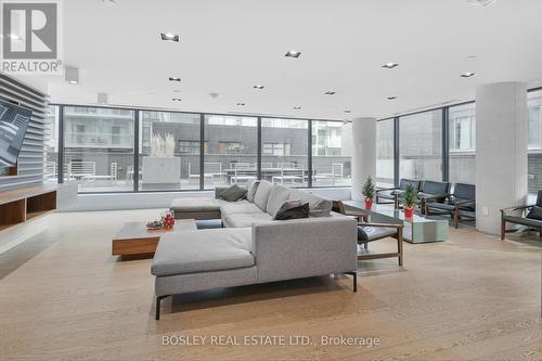 524 - 111 Bathurst Street, Toronto, ON - Indoor