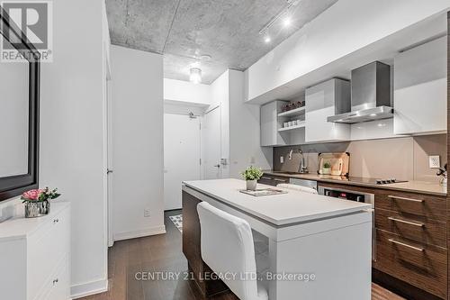 308 - 1030 King Street W, Toronto, ON - Indoor