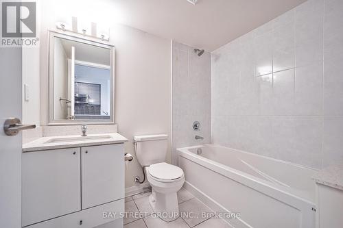 108 - 55 Eglinton Avenue W, Mississauga, ON - Indoor Photo Showing Bathroom