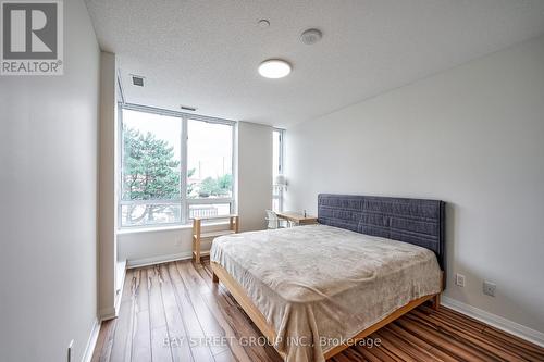 108 - 55 Eglinton Avenue W, Mississauga, ON - Indoor Photo Showing Bedroom