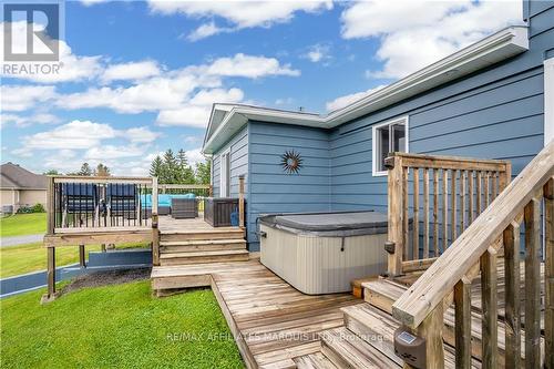 19448 County Road 2 Road, South Glengarry, ON - Outdoor With Deck Patio Veranda