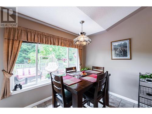 3435 Bodard  Drive, Nelson, BC - Indoor Photo Showing Dining Room