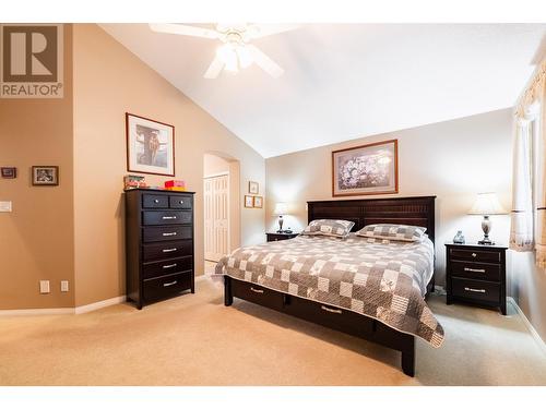 3435 Bodard  Drive, Nelson, BC - Indoor Photo Showing Bedroom