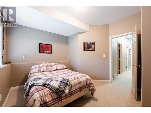 3435 Bodard  Drive, Nelson, BC - Indoor Photo Showing Bedroom