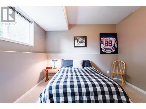 3435 Bodard  Drive, Nelson, BC - Indoor Photo Showing Bedroom