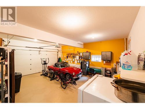 3435 Bodard  Drive, Nelson, BC - Indoor Photo Showing Garage