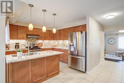 187 Hawkview Boulevard, Vaughan, ON - Indoor Photo Showing Kitchen With Stainless Steel Kitchen