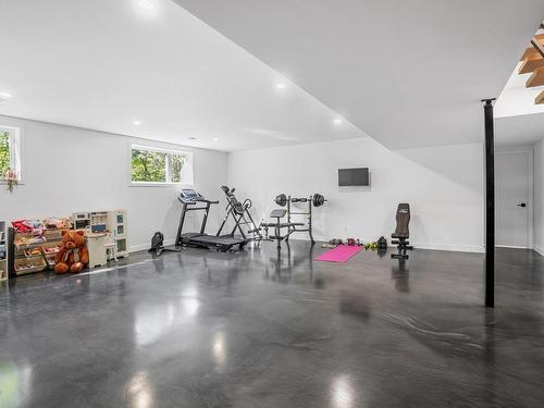 Exercise room - 56 Ch. Du Haut-Bois, Val-Des-Monts, QC - Indoor Photo Showing Gym Room