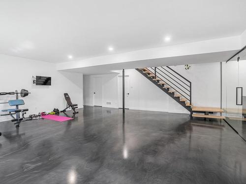 Exercise room - 56 Ch. Du Haut-Bois, Val-Des-Monts, QC - Indoor Photo Showing Gym Room