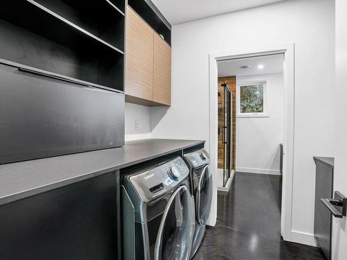 Laundry room - 56 Ch. Du Haut-Bois, Val-Des-Monts, QC - Indoor Photo Showing Laundry Room