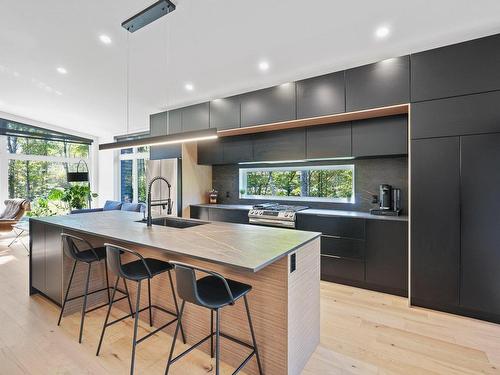 Dinette - 56 Ch. Du Haut-Bois, Val-Des-Monts, QC - Indoor Photo Showing Kitchen