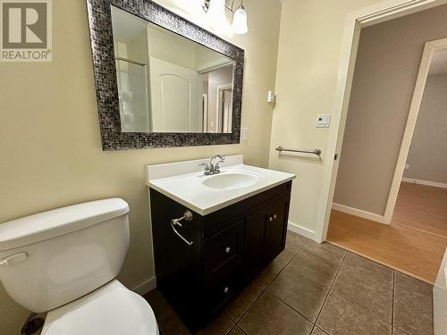 5006 Canium Court, 108 Mile Ranch, BC - Indoor Photo Showing Bathroom