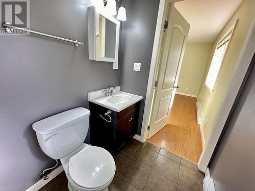 5006 Canium Court, 108 Mile Ranch, BC - Indoor Photo Showing Bathroom