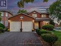 32 Queens College Drive, Richmond Hill, ON  - Outdoor With Facade 