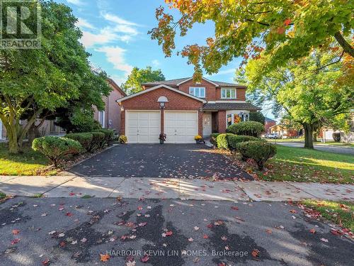 32 Queens College Drive, Richmond Hill, ON - Outdoor