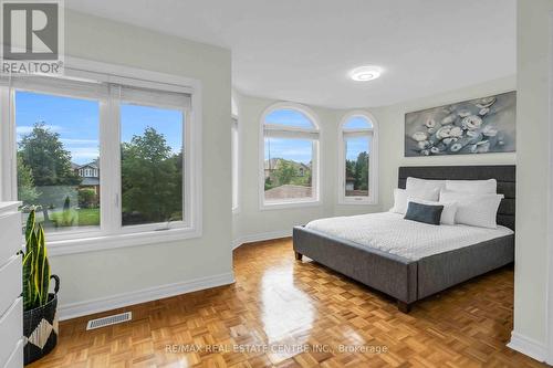 5 Cornerstone Court, Caledon, ON - Indoor Photo Showing Bedroom