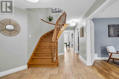 5 Cornerstone Court, Caledon, ON - Indoor Photo Showing Other Room