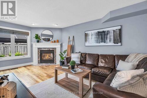 5 Cornerstone Court, Caledon, ON - Indoor Photo Showing Living Room With Fireplace