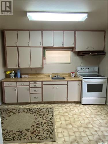 301 Shurygalo Road, Bienfait, SK - Indoor Photo Showing Kitchen