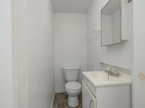 Powder room - 234 Rue St-Janvier, Weedon, QC - Indoor Photo Showing Bathroom