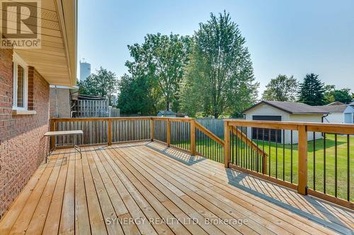 32 Clark Street, Strathroy-Caradoc (Melbourne), ON - Outdoor With Deck Patio Veranda With Exterior