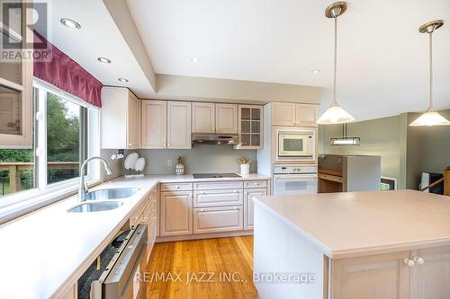 23 Bayview Drive, Greater Napanee, ON - Indoor Photo Showing Kitchen With Double Sink