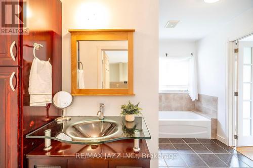 23 Bayview Drive, Greater Napanee, ON - Indoor Photo Showing Bathroom