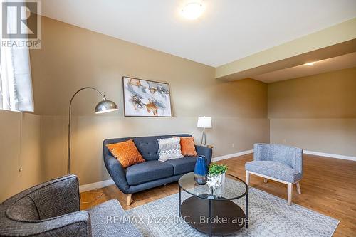 23 Bayview Drive, Greater Napanee, ON - Indoor Photo Showing Living Room