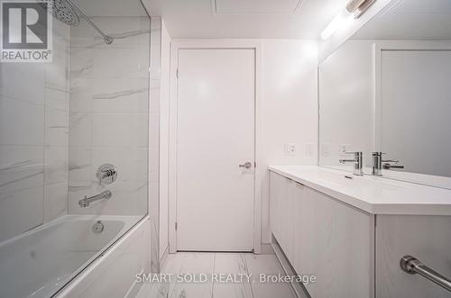 4512 - 138 Downes Street, Toronto, ON - Indoor Photo Showing Bathroom