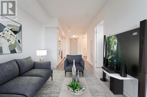 4512 - 138 Downes Street, Toronto, ON - Indoor Photo Showing Living Room