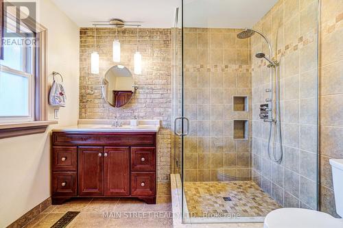 219 Second Street, Whitchurch-Stouffville, ON - Indoor Photo Showing Bathroom