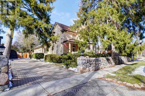 219 Second Street, Whitchurch-Stouffville, ON - Outdoor