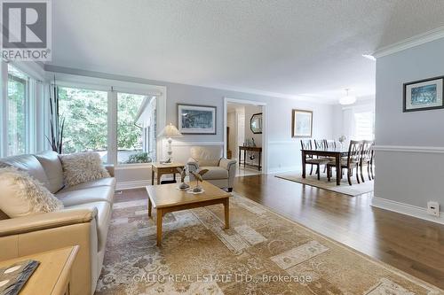 193 Church Street, Markham, ON - Indoor Photo Showing Living Room