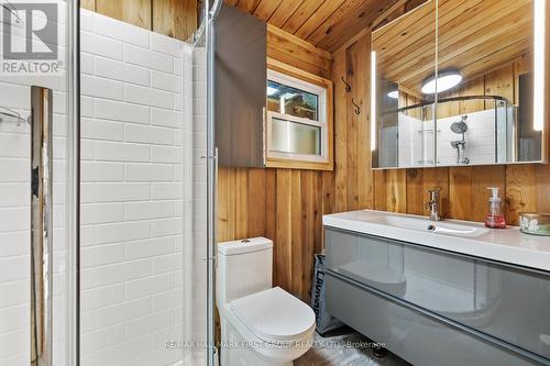 7406 Glen Ellen Drive, Ramara, ON - Indoor Photo Showing Bathroom