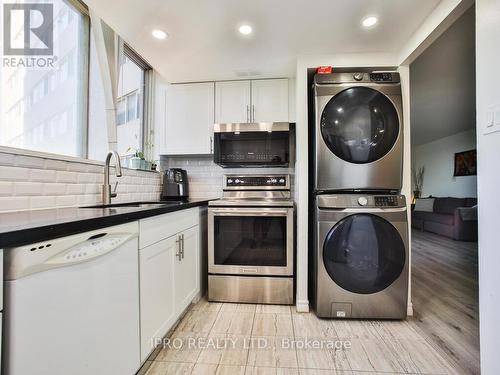 806 - 3700 Kaneff Crescent, Mississauga, ON - Indoor Photo Showing Laundry Room