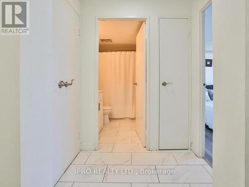 806 - 3700 Kaneff Crescent, Mississauga, ON -  Photo Showing Other Room