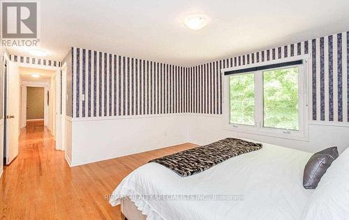 1697 Missenden Crescent, Mississauga, ON - Indoor Photo Showing Bedroom