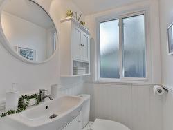 Powder room - 