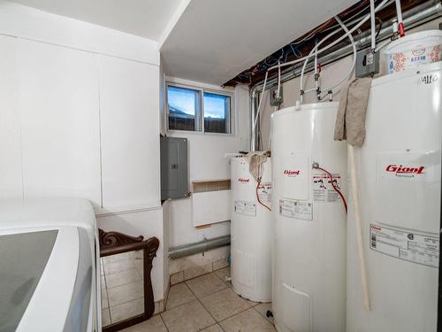 Laundry room - 4110  - 4112 Av. Carlton, Montréal (Côte-Des-Neiges/Notre-Dame-De-Grâce), QC - Indoor Photo Showing Basement