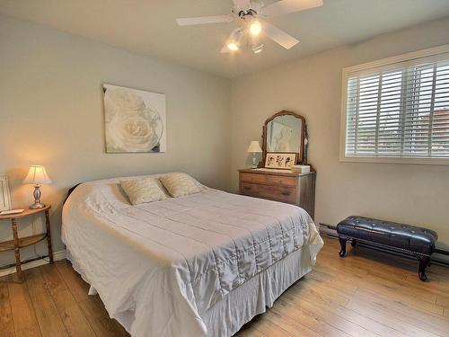 Master bedroom - 5 Place Labelle, Rouyn-Noranda, QC - Indoor Photo Showing Bedroom