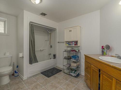 Bathroom - 1211  - 1221 Rue François-Casey, Sherbrooke (Fleurimont), QC - Indoor Photo Showing Bathroom