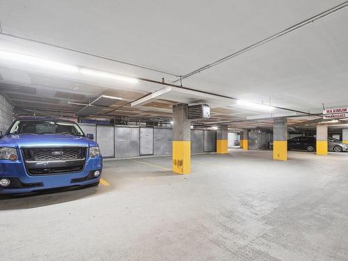 Garage - 1706-70 Rue De La Barre, Longueuil (Le Vieux-Longueuil), QC - Indoor Photo Showing Garage