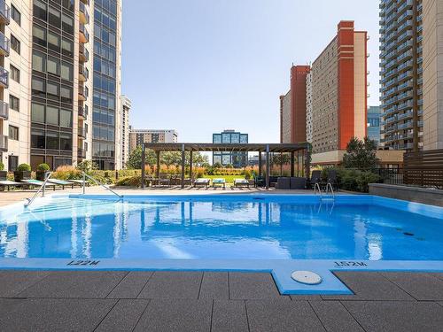 Pool - 1706-70 Rue De La Barre, Longueuil (Le Vieux-Longueuil), QC - Outdoor With In Ground Pool