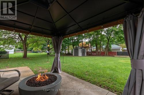 67 Broadway Avenue, London, ON - Outdoor With Deck Patio Veranda