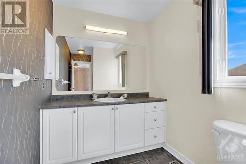 Primary ensuite - 14 Knowlton Drive, Ottawa, ON - Indoor Photo Showing Bathroom