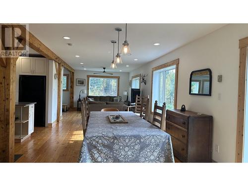 37729 Upper Fraser Road, Prince George, BC - Indoor Photo Showing Dining Room