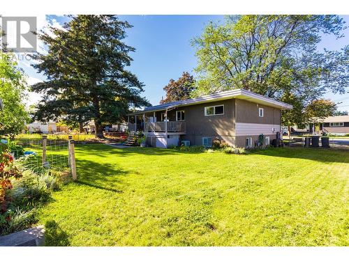 495 Donhauser Road, Kelowna, BC - Outdoor With Deck Patio Veranda With Backyard With Exterior