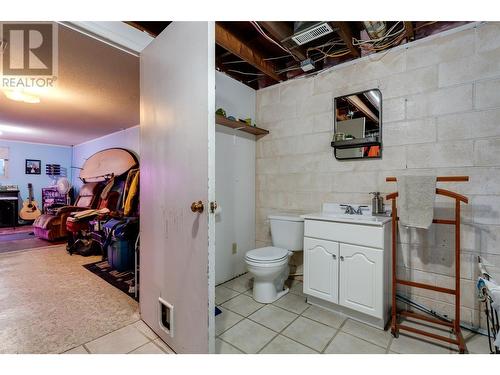 495 Donhauser Road, Kelowna, BC - Indoor Photo Showing Other Room