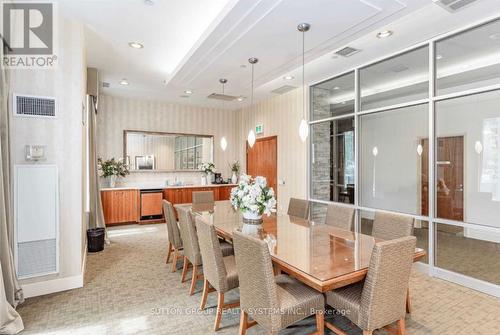 1001 - 55 Strathaven Drive, Mississauga, ON - Indoor Photo Showing Dining Room